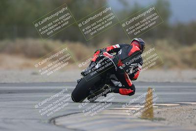 media/Sep-21-2025-Race Pace (Sun) [[98bf33ef95]]/Verified/2-Turn 2 Backside (835am)/